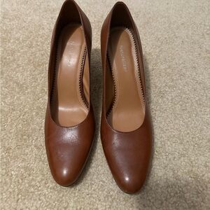 Naturalizer Women's Tan Heels